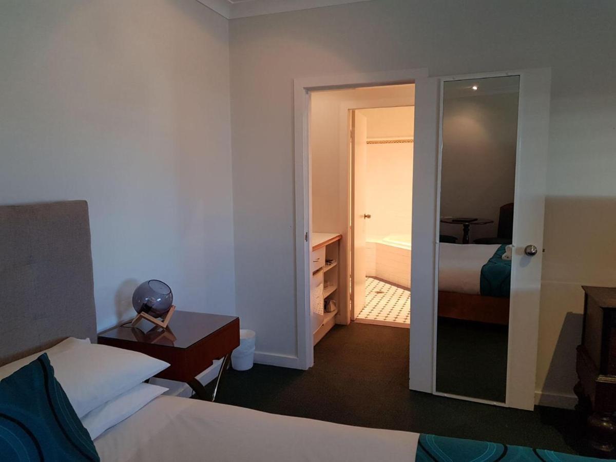 Squid'S Ink Motel Belmont Buitenkant foto
